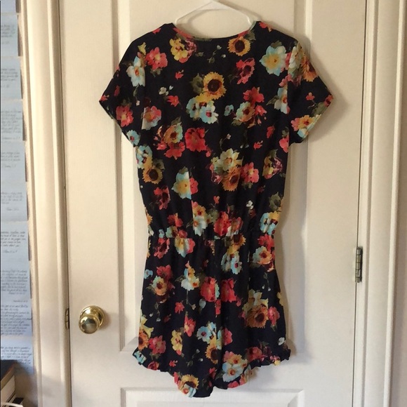 Navy and Floral Romper - Picture 2 of 5